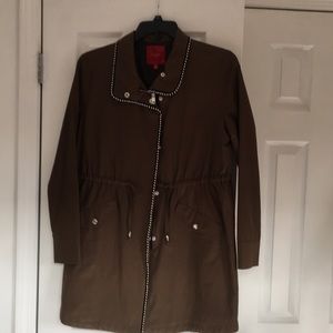 Light weight coat never worn brand new but no tags